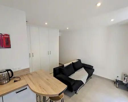 Studio Renove Coeur Pieton تونو لي با المظهر الخارجي الصورة
